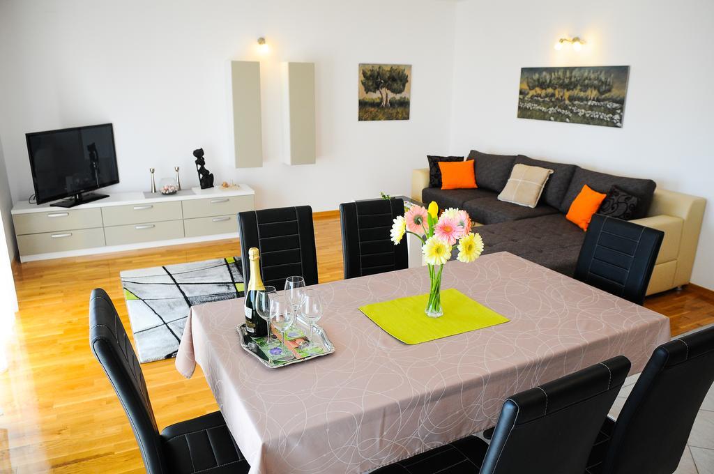 Apartments Rajic Split Zewnętrze zdjęcie